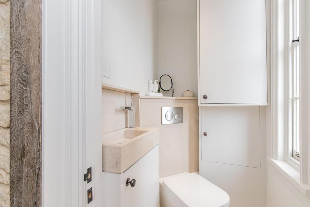 Oxfordshire Living - The Vanbrugh Apartment - Woodstock Exterior foto